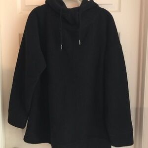 Women’s XL black hooded sweatshirt from 32 Degrees. EC